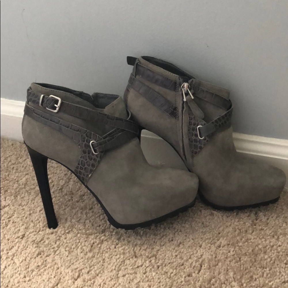 Guess Brand Suede Light Grey Booties